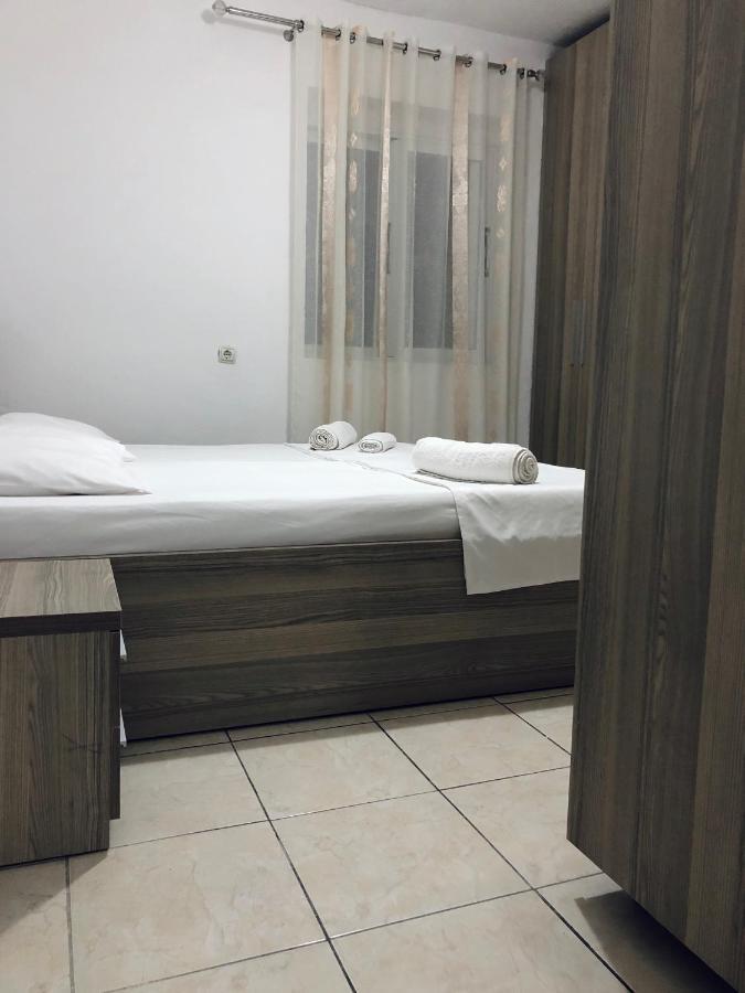 Sandri Apartment Himare Exterior photo