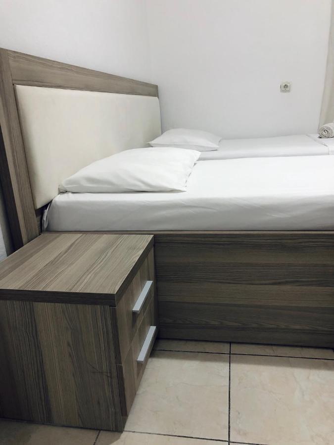 Sandri Apartment Himare Exterior photo